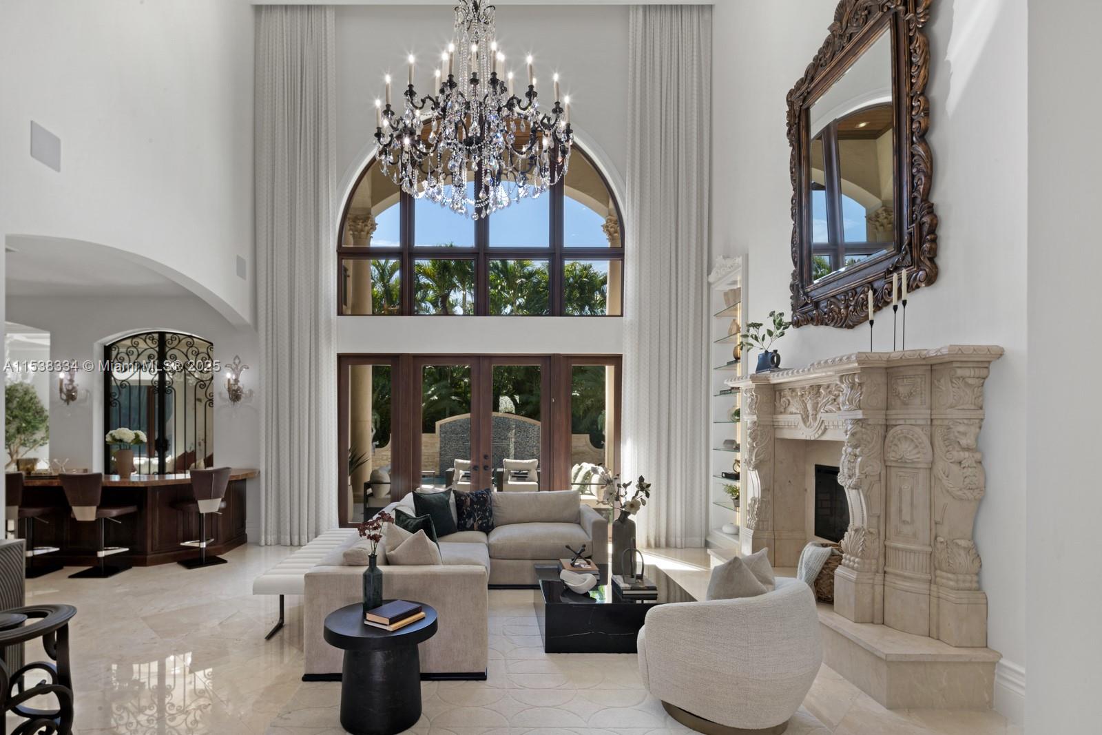 ROYAL PALM YACHT & COUNTR - Residential