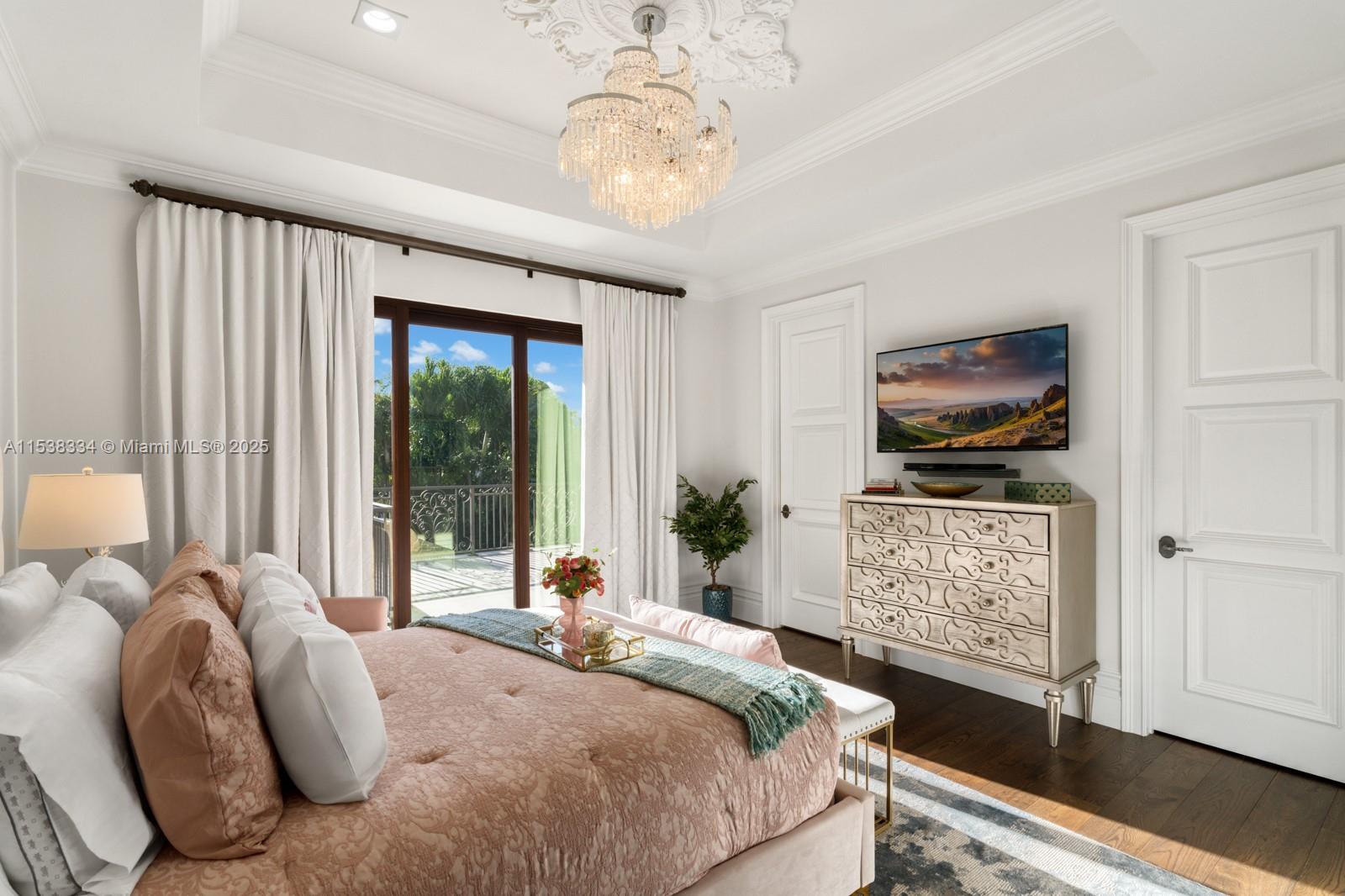 ROYAL PALM YACHT & COUNTR - Residential