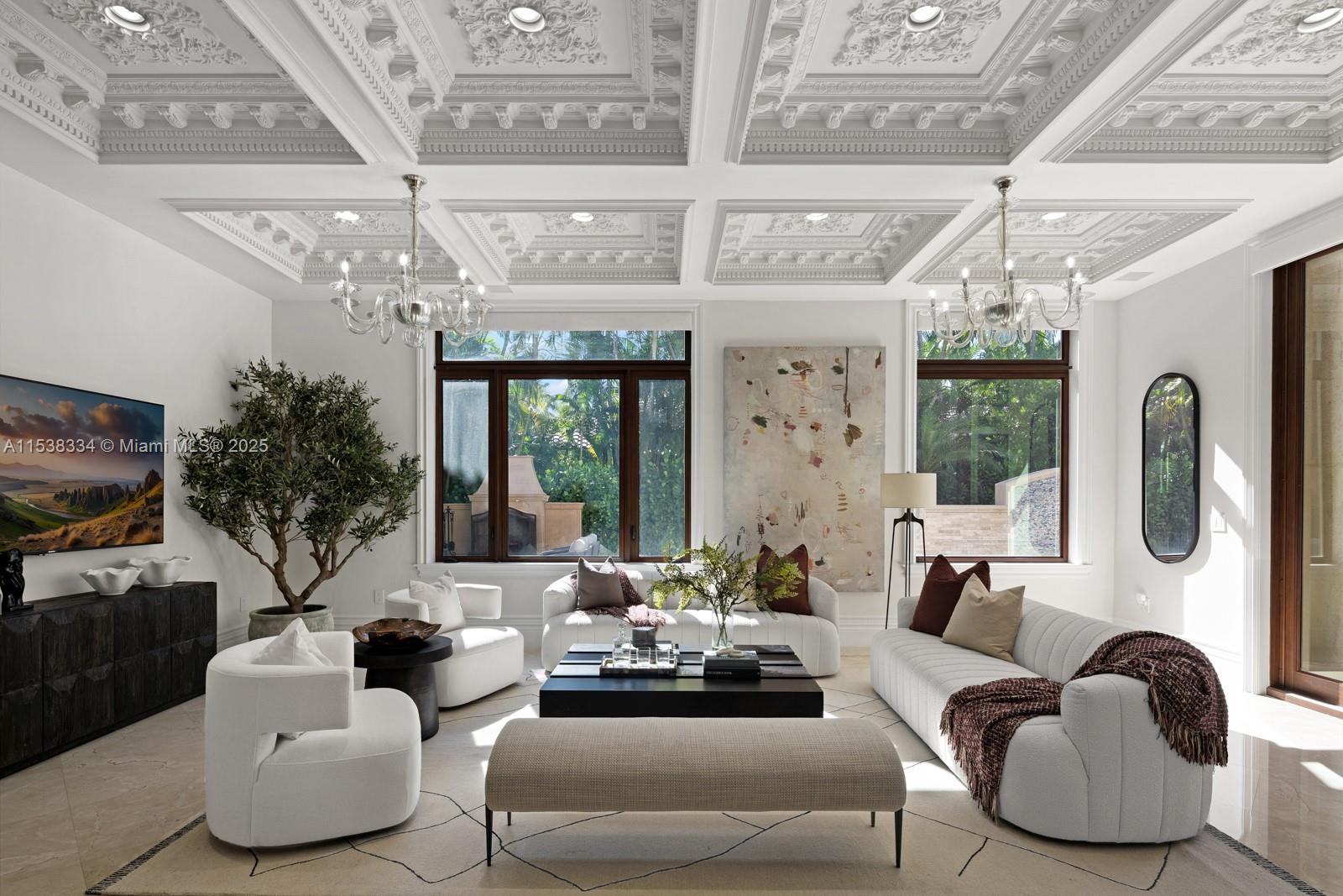 ROYAL PALM YACHT & COUNTR - Residential