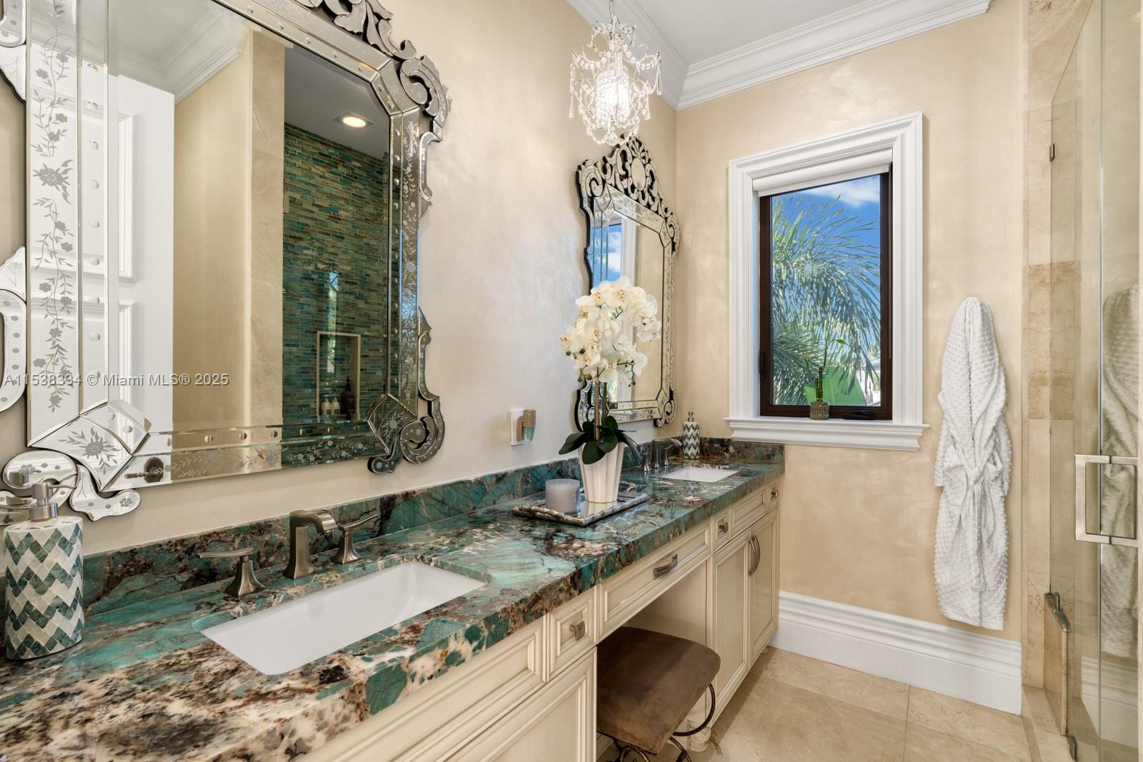ROYAL PALM YACHT & COUNTR - Residential