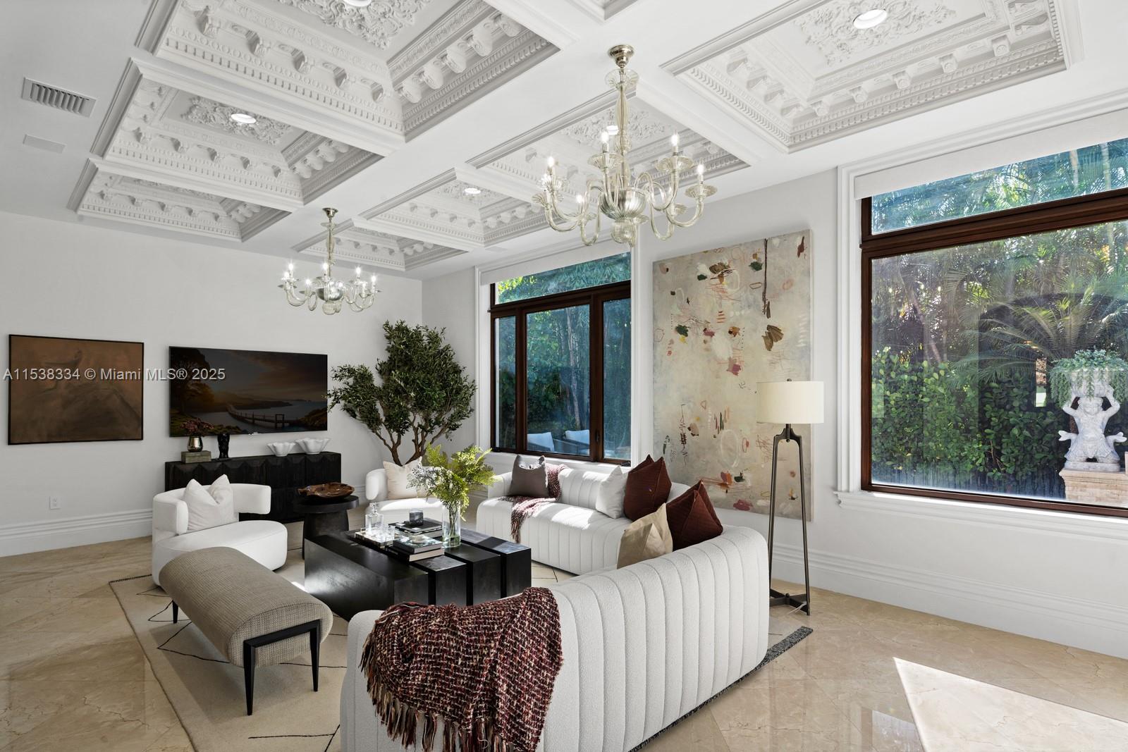 ROYAL PALM YACHT & COUNTR - Residential