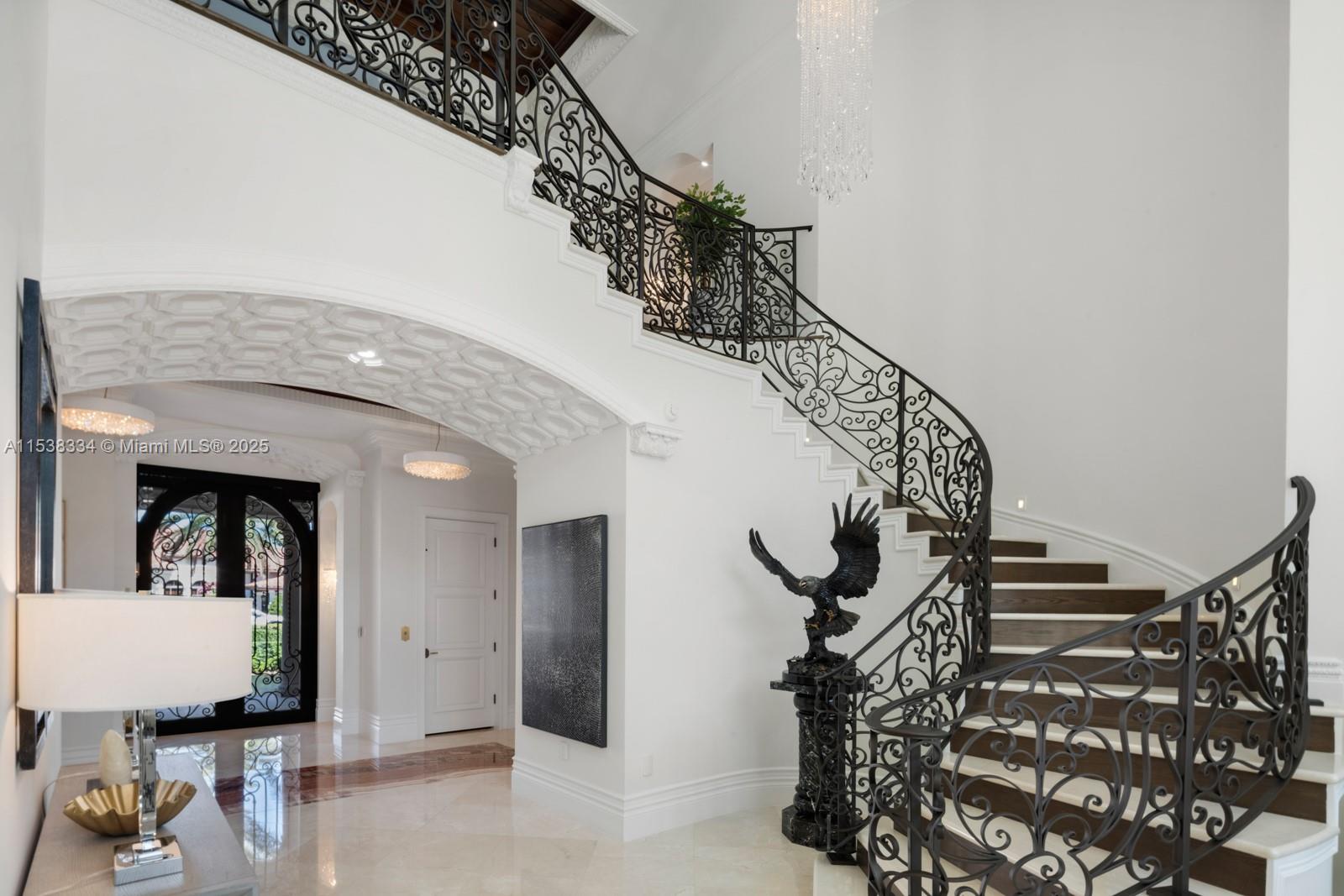 ROYAL PALM YACHT & COUNTR - Residential