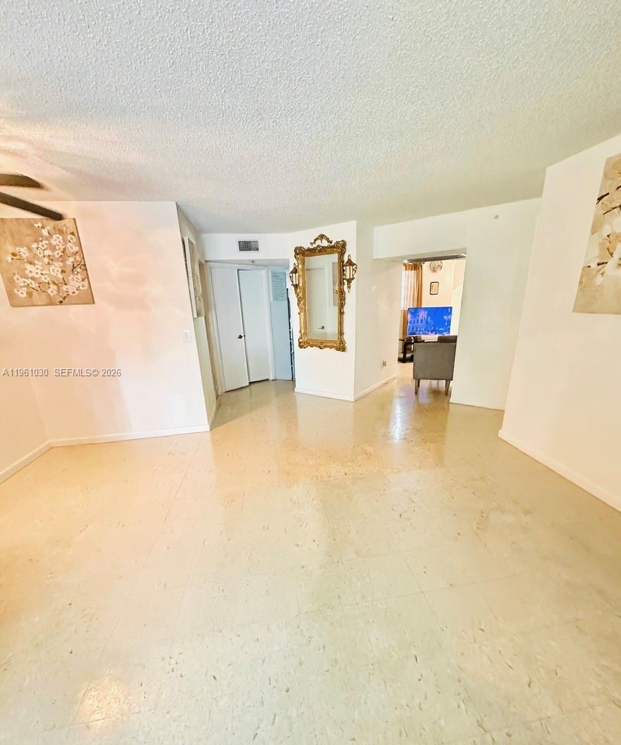 KEYS GATE CONDO NO SIX - Residential