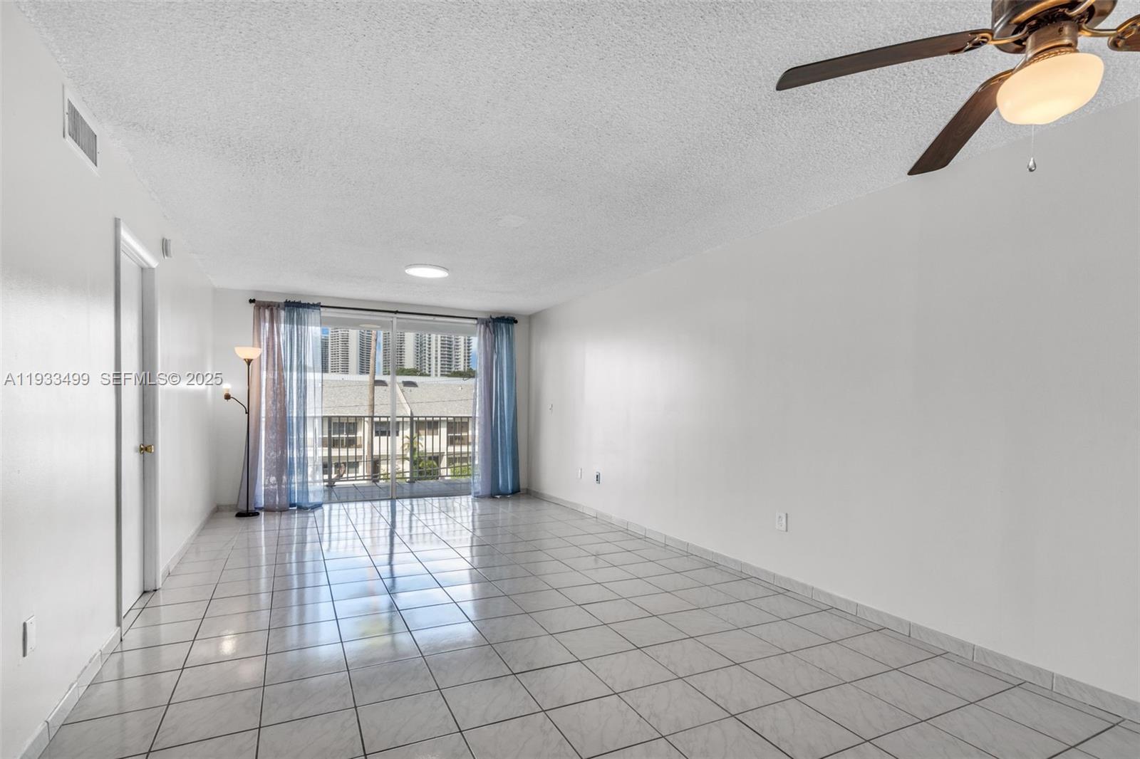 3716 NE 168th St 302