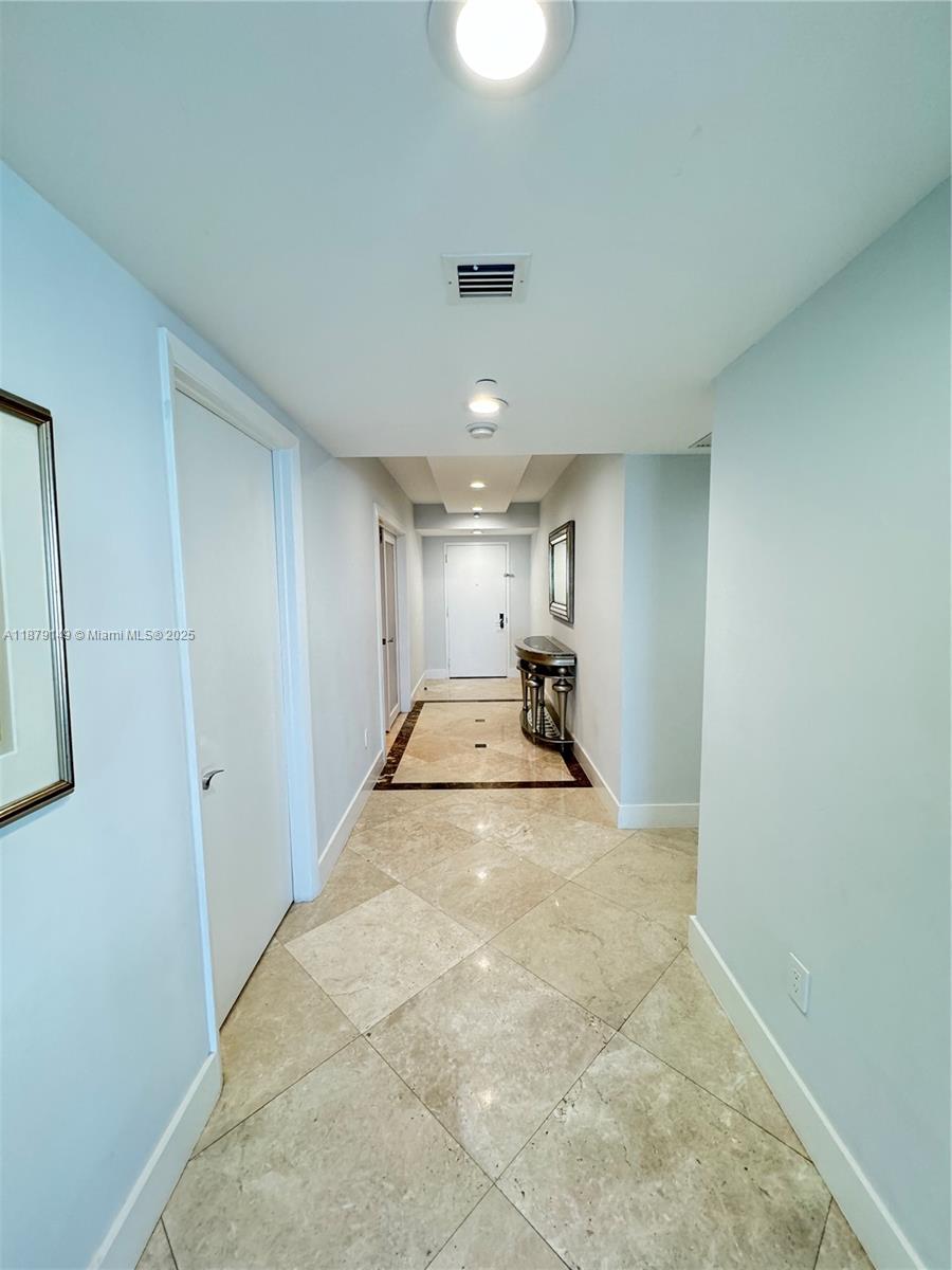 BEACH CLUB THREE CONDO - Residential Lease