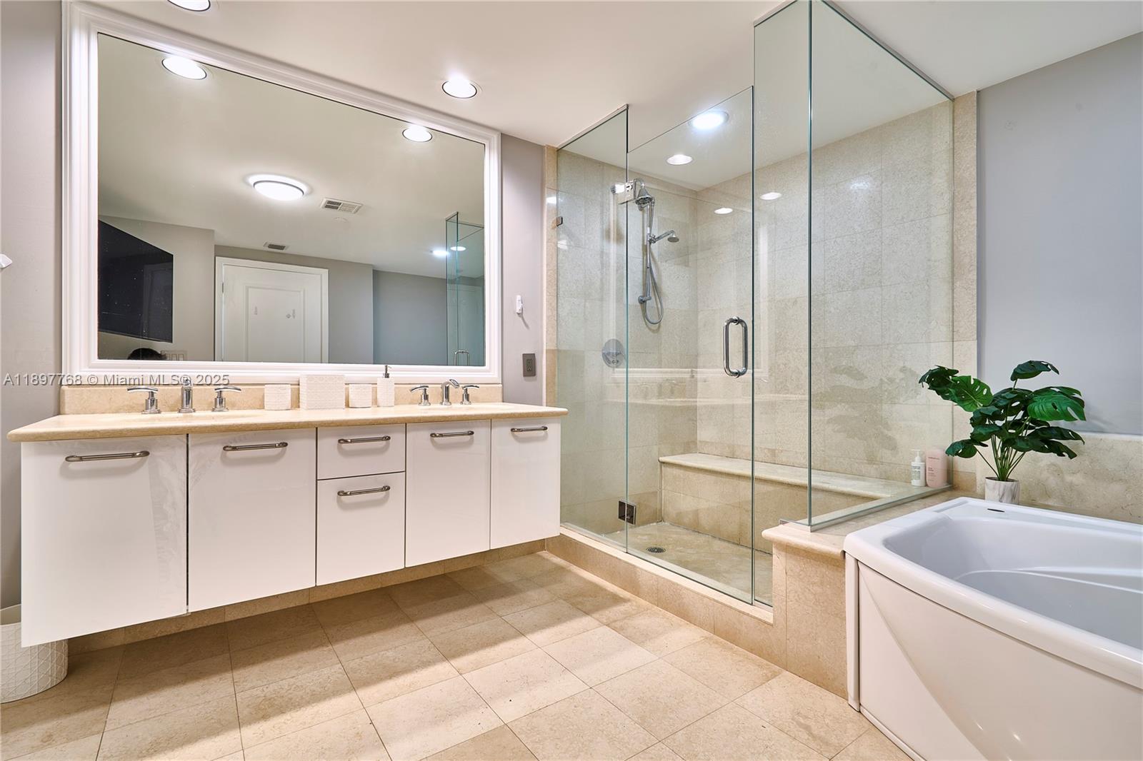 OCEAN PALMS CONDO - Residential Lease