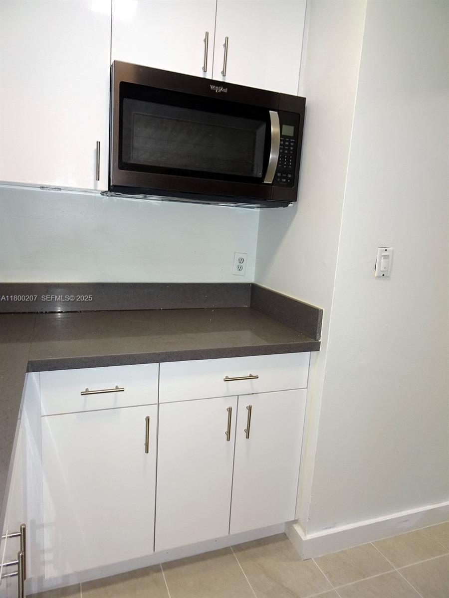 BROOKVIEW CONDO - Residential