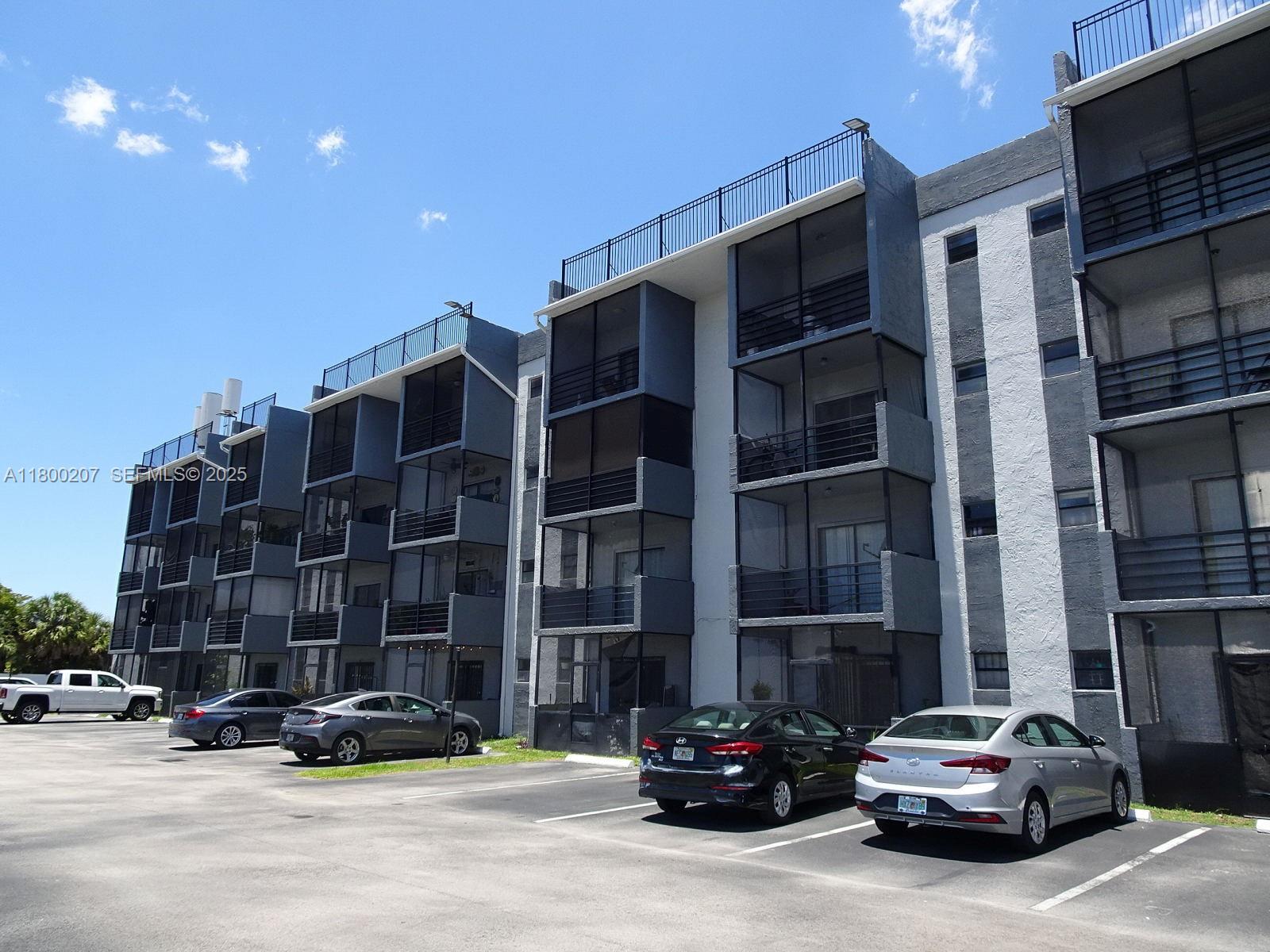 BROOKVIEW CONDO - Residential