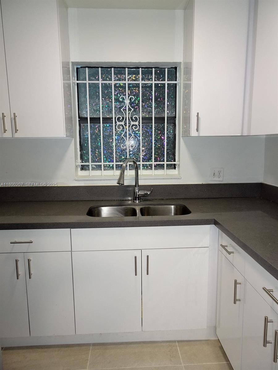 BROOKVIEW CONDO - Residential