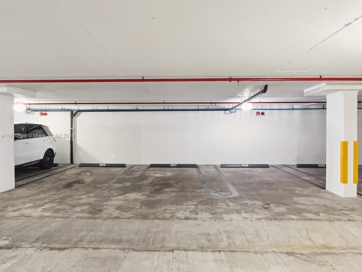 JADE RESIDENCES BRICKELL - Residential Lease