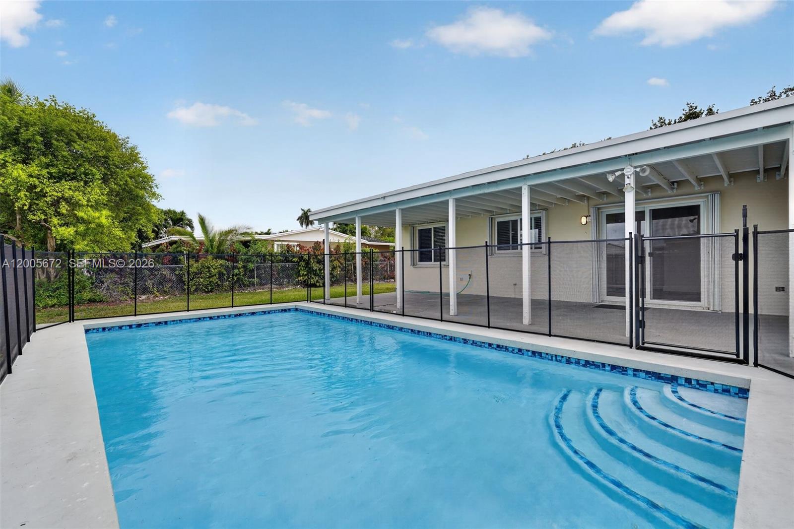 PINE MANOR PART ONE - Residential