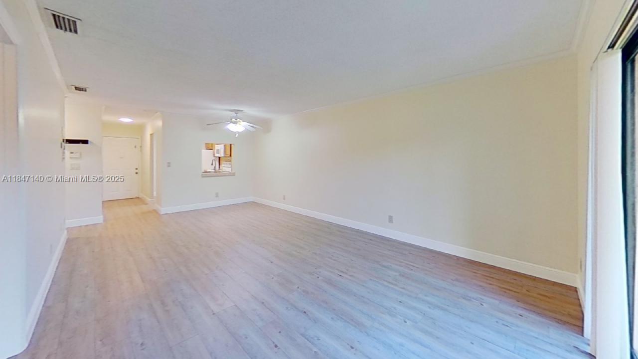 7406 Woodmont Ter 205, Tamarac, FL, 33321/$235,000 1 7406 Woodmont Ter 205