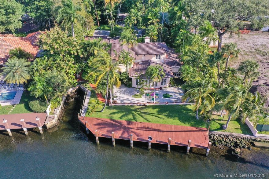 Discover the pinnacle of excellence in this sprawling 26,589 SF oasis commandingly situated on 127 SF of prized water frontage along on the banks of the historic New River in the coveted Las Olas enclave of Colee Hammock. Exclusive in its grandeur and an absolute feast for the senses, this exceptional estate encapsulates luxury at every turn while showcasing a lush landscape and pulse-quickening views that leave a lasting impression. Spectacularly positioned near Los Olas Isles, the innumerable tantalizing offerings of Ft. Lauderdale, and sitting directly across from the former Wayne Huizenga estate, the home exhibits a gorgeous hybrid of Floridian and Mediterranean design palettes and takes elegance to new levels while offering a magnificent opportunity to compose a Florida masterpiece.