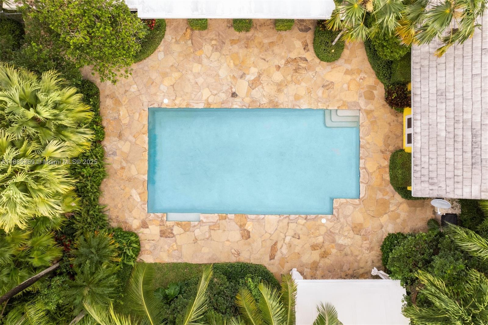 HELMS COUNTRY ESTATES ADD - Residential