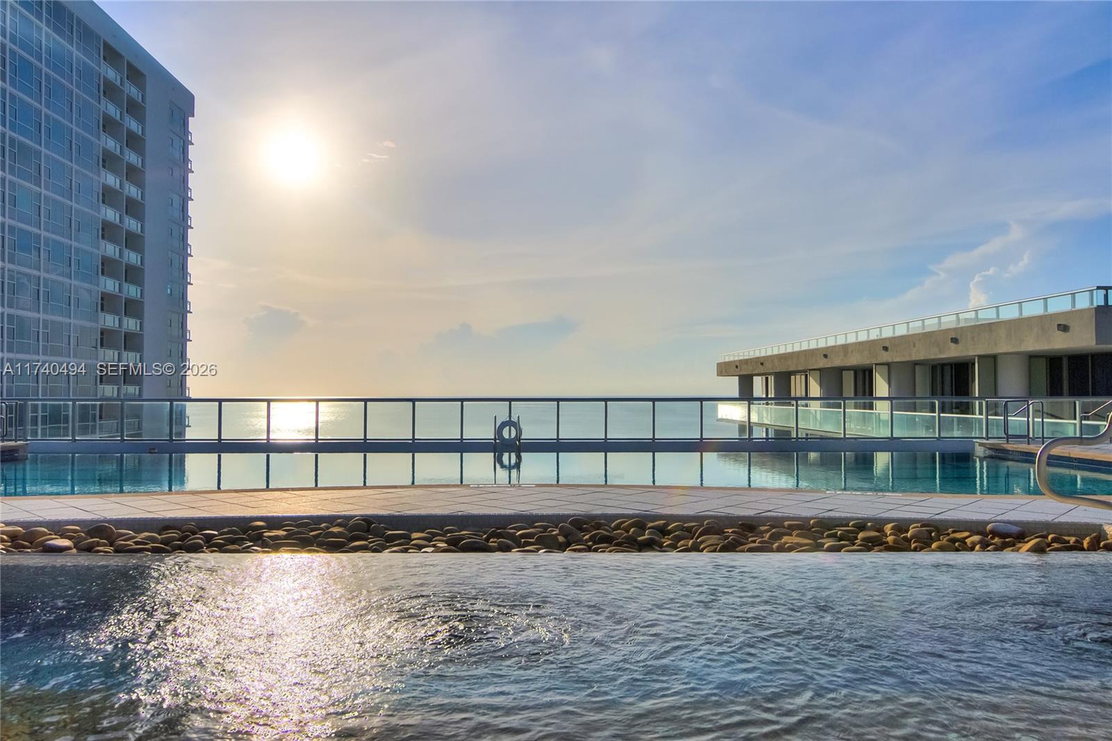 CENTRAL CARILLON BEACH CO - Residential