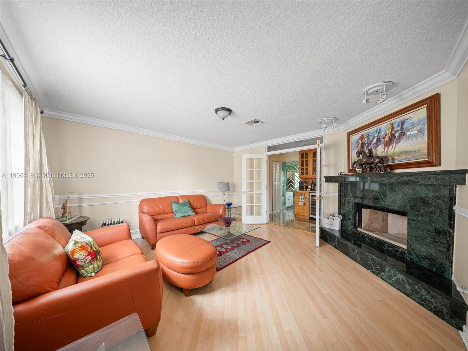 Parkland - Residential