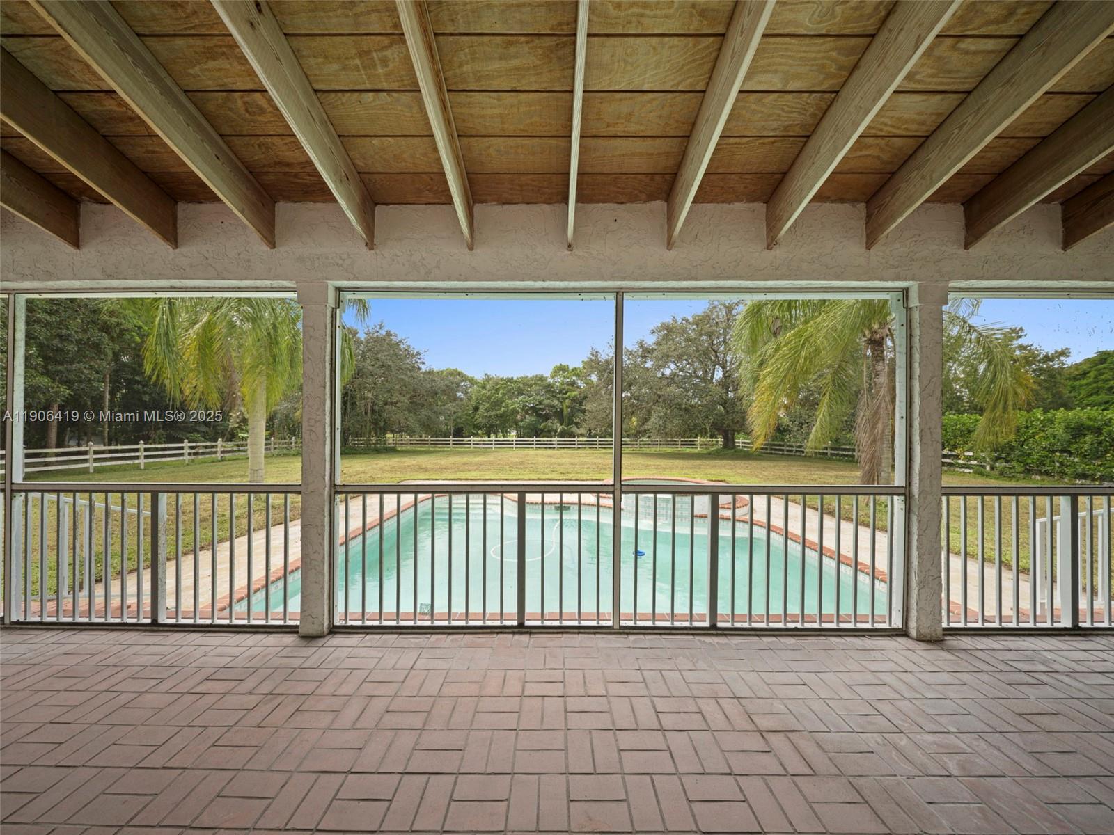 Parkland - Residential