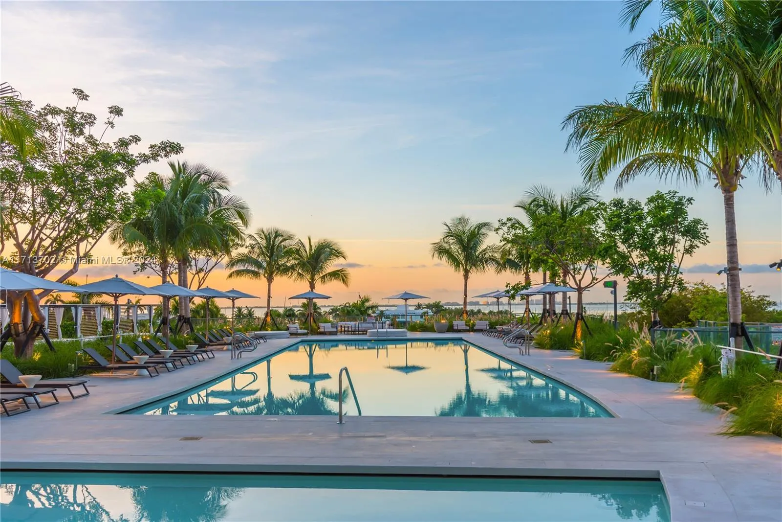 Miami, Florida 33133, United States, 1 Bedroom Bedrooms, ,1 BathroomBathrooms,Residential,Active,24618