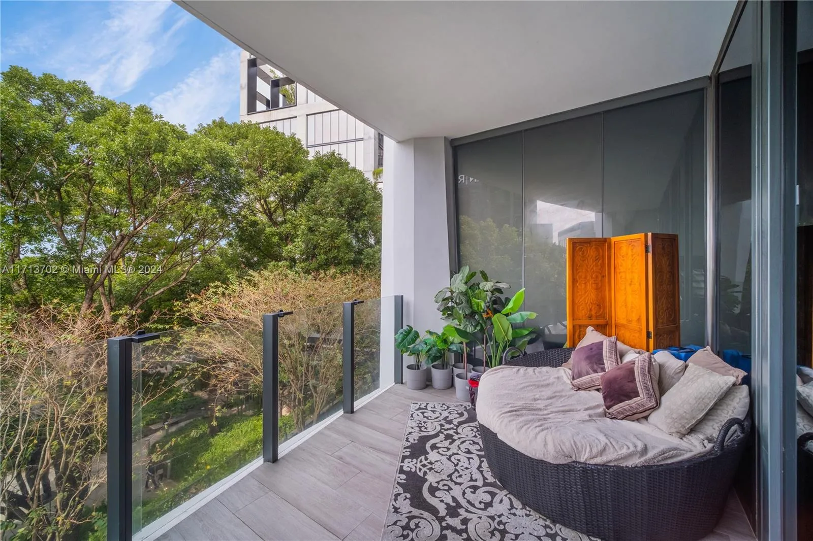 Miami, Florida 33133, United States, 1 Bedroom Bedrooms, ,1 BathroomBathrooms,Residential,Active,24618