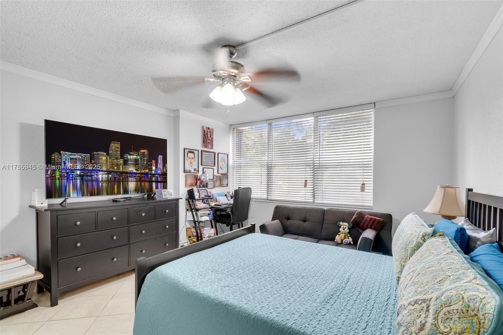 CONDOMINIUM 3 OF ENVIRON - Residential