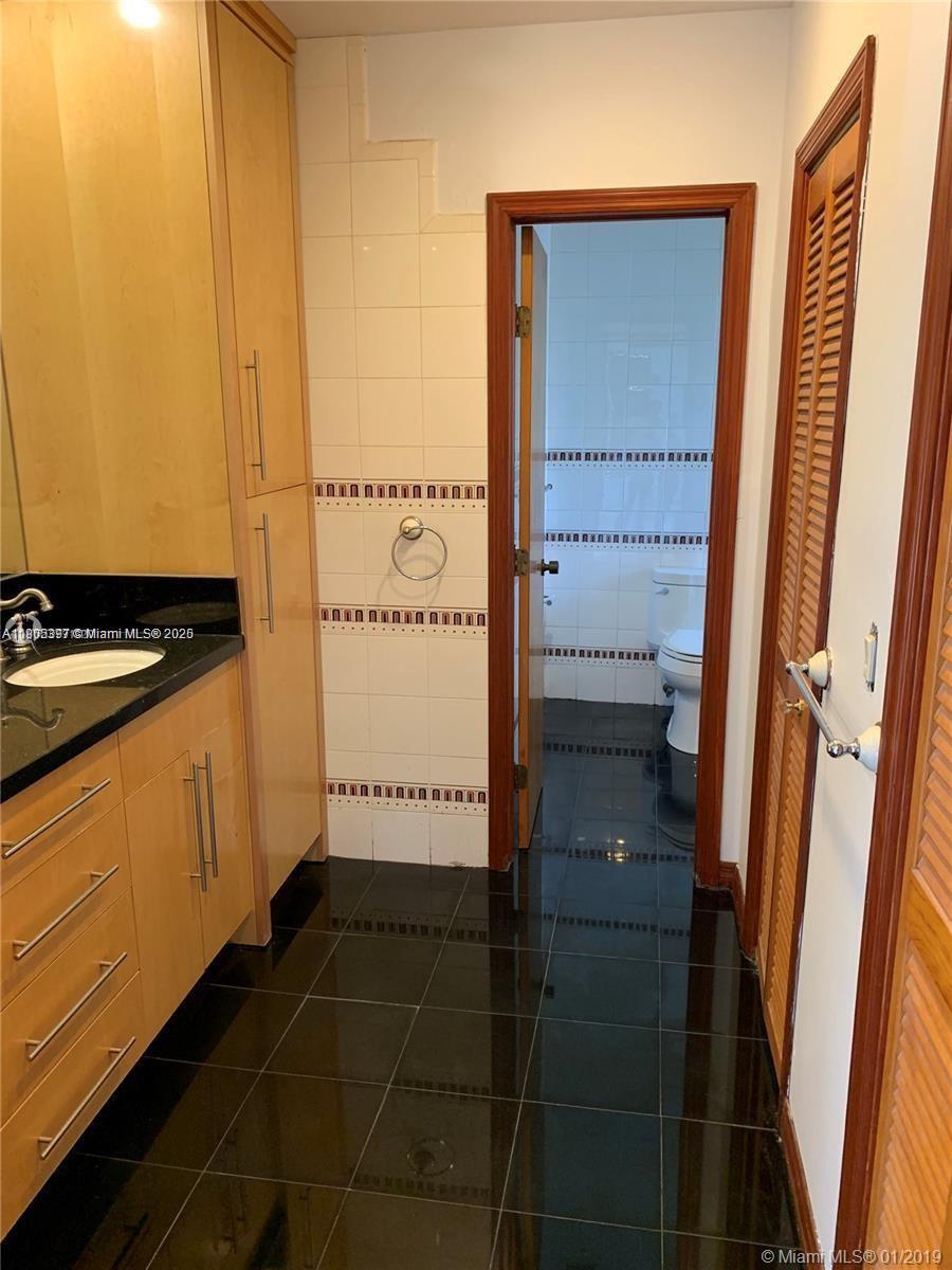 CORAL GABLES SEC B - Residential Lease