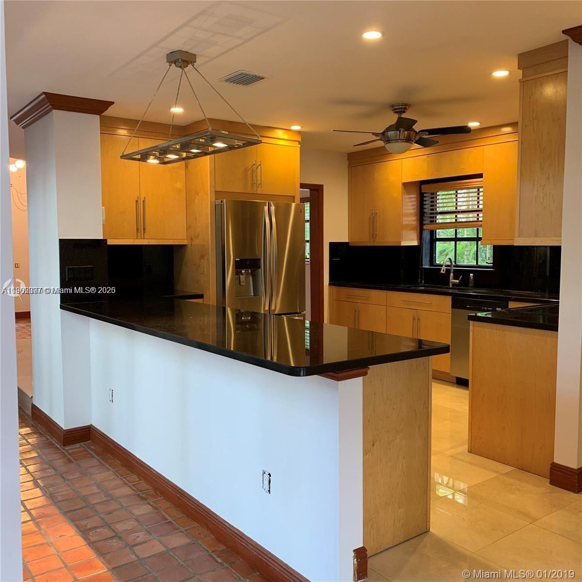 CORAL GABLES SEC B - Residential Lease