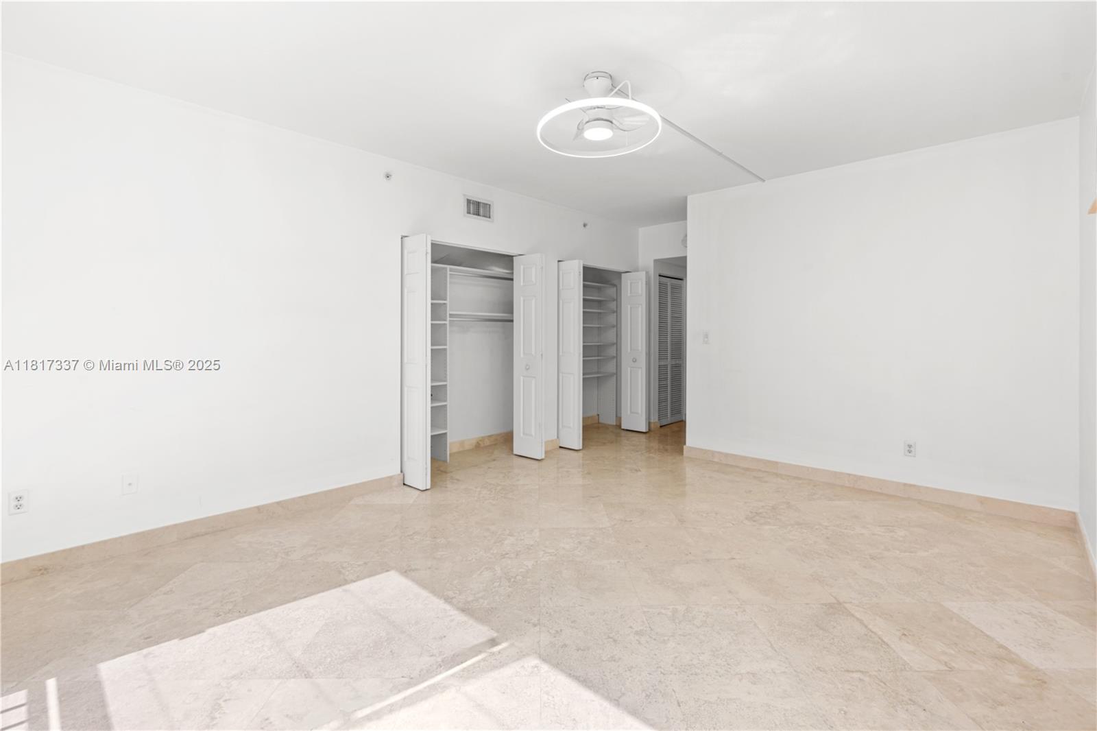 THE COURTS AT SOUTH BEACH - Residential