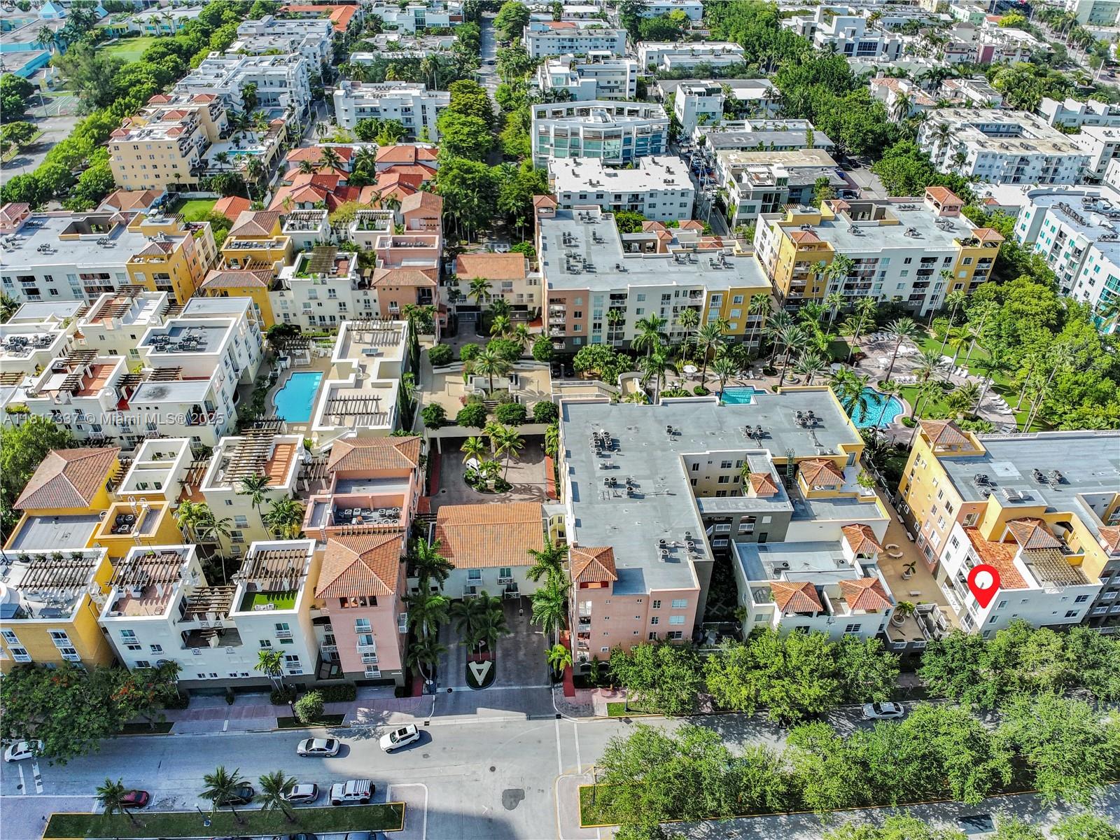 THE COURTS AT SOUTH BEACH - Residential
