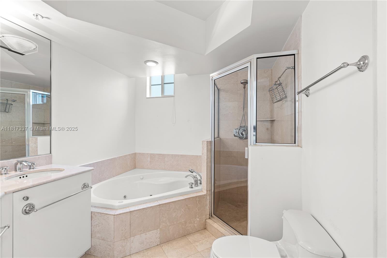 THE COURTS AT SOUTH BEACH - Residential