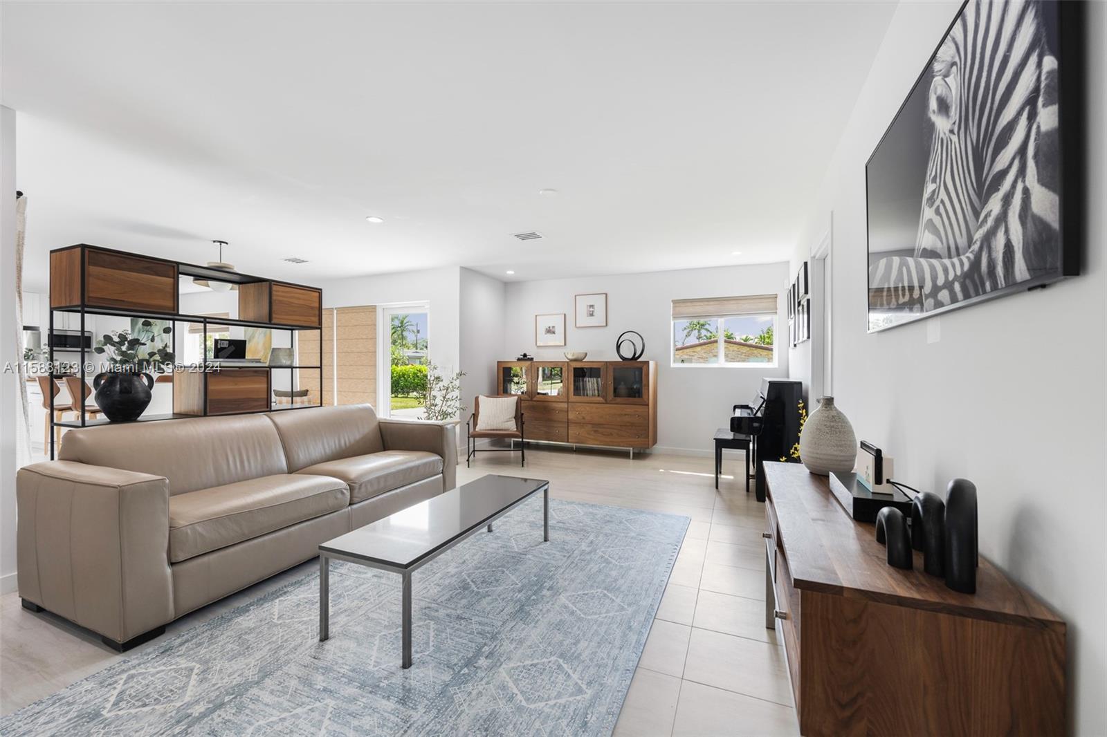 UNIVERSITY PINES - Residential