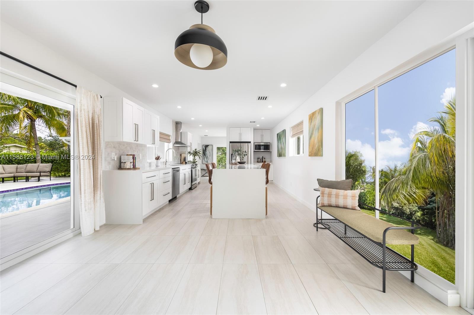UNIVERSITY PINES - Residential