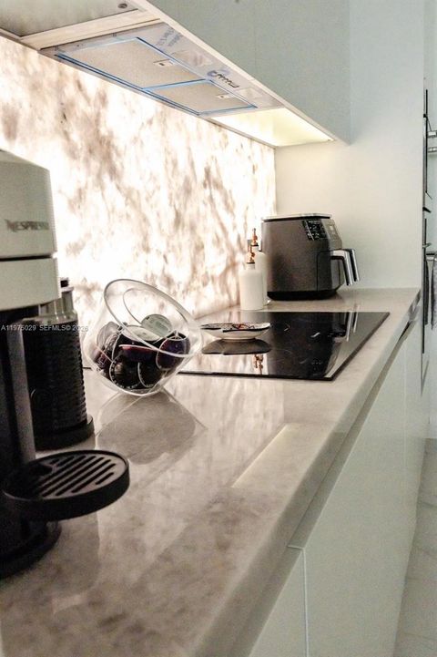 Tiny photo for 711 NE 23rd Ter #1506, Miami, FL 33137 (MLS # A11975029)