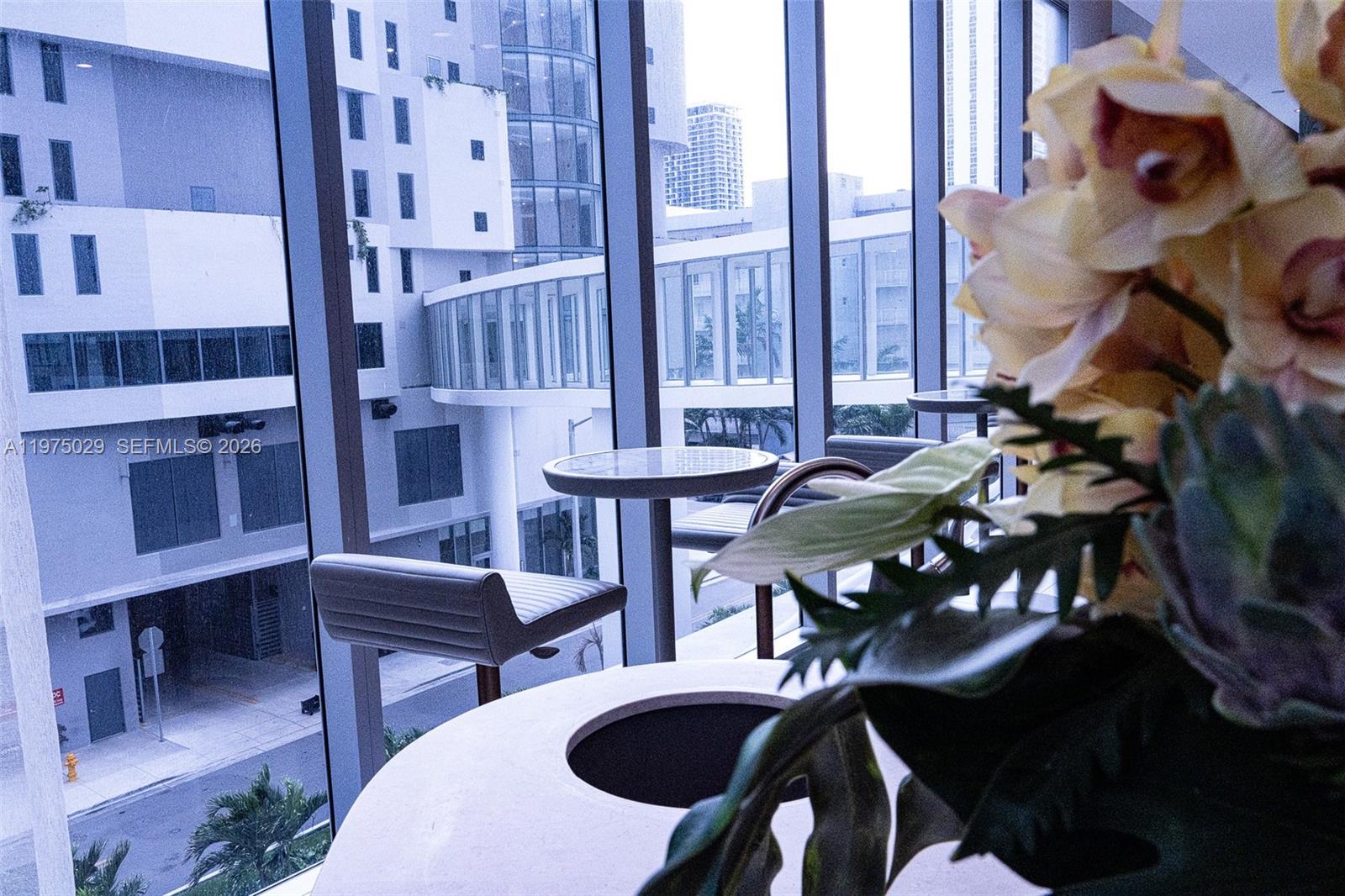 ARIA RESERVE SOUTH CONDO - Residential