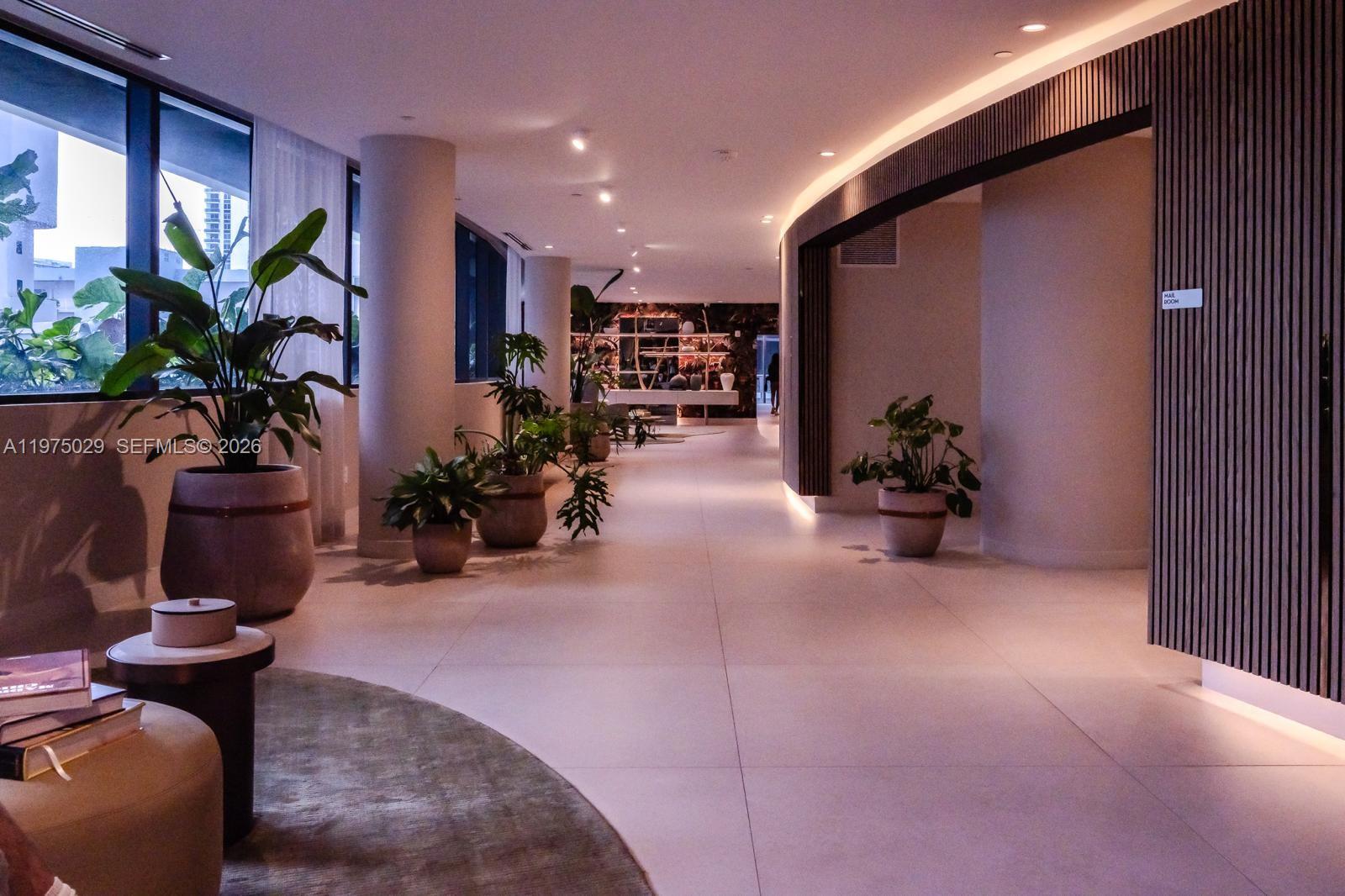 ARIA RESERVE SOUTH CONDO - Residential