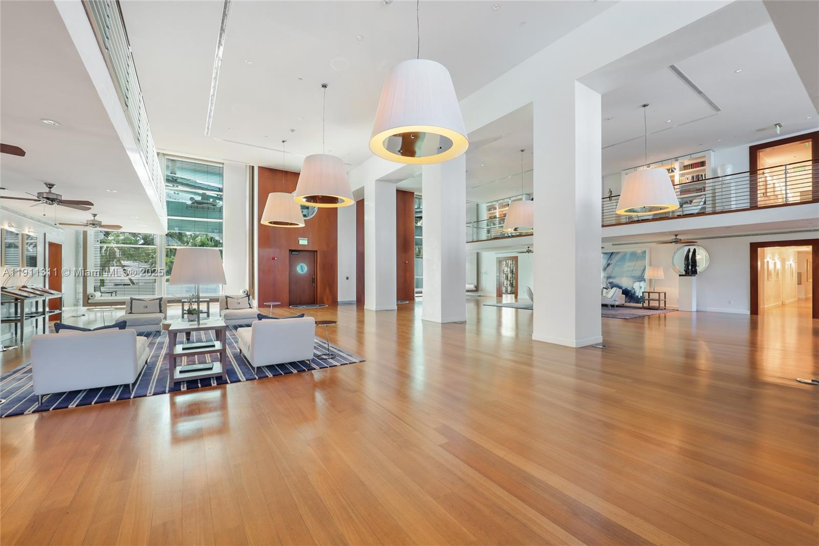 GROVENOR HOUSE CONDO - Residential Lease