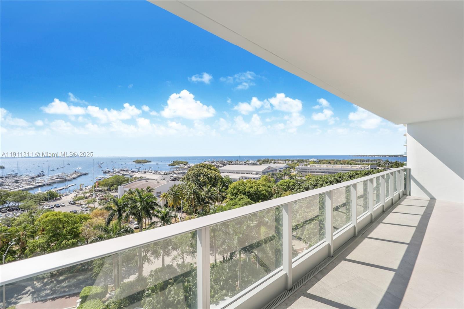 GROVENOR HOUSE CONDO - Residential Lease