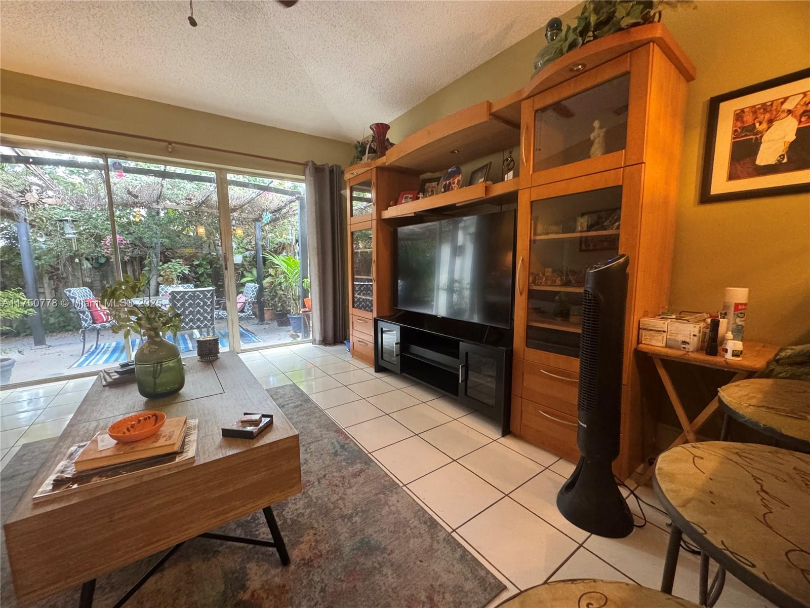 SOUTHWIND POINT - Residential