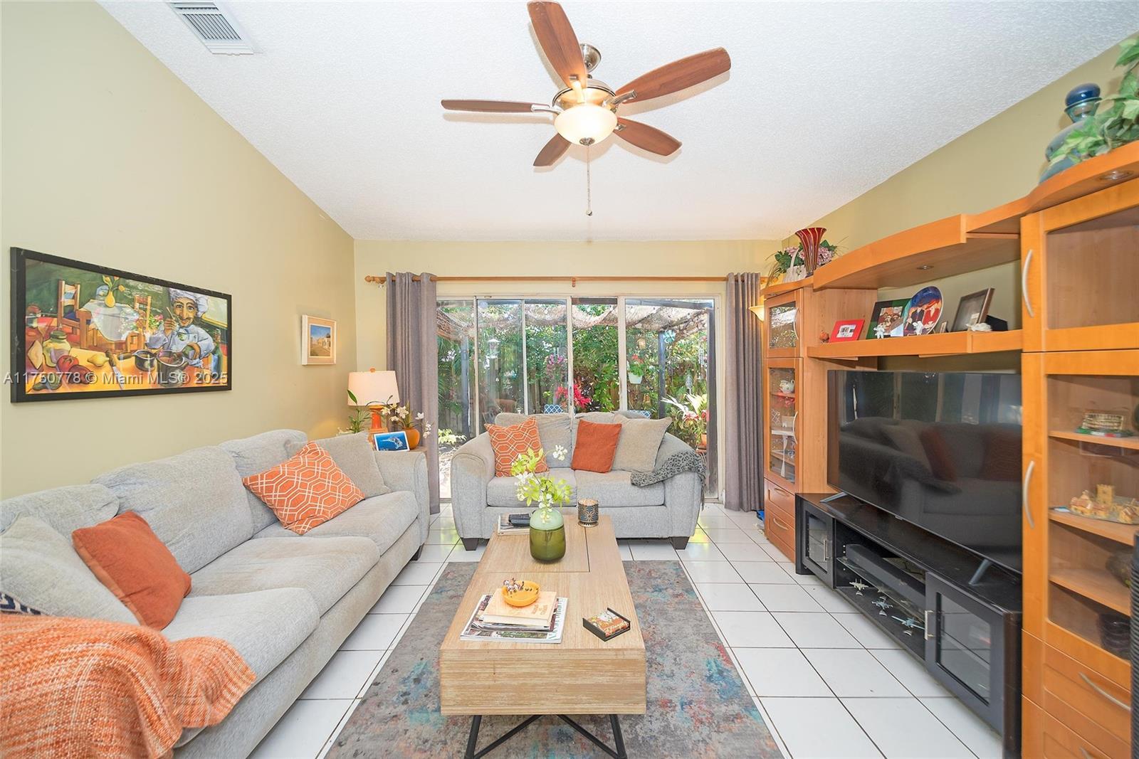 SOUTHWIND POINT - Residential