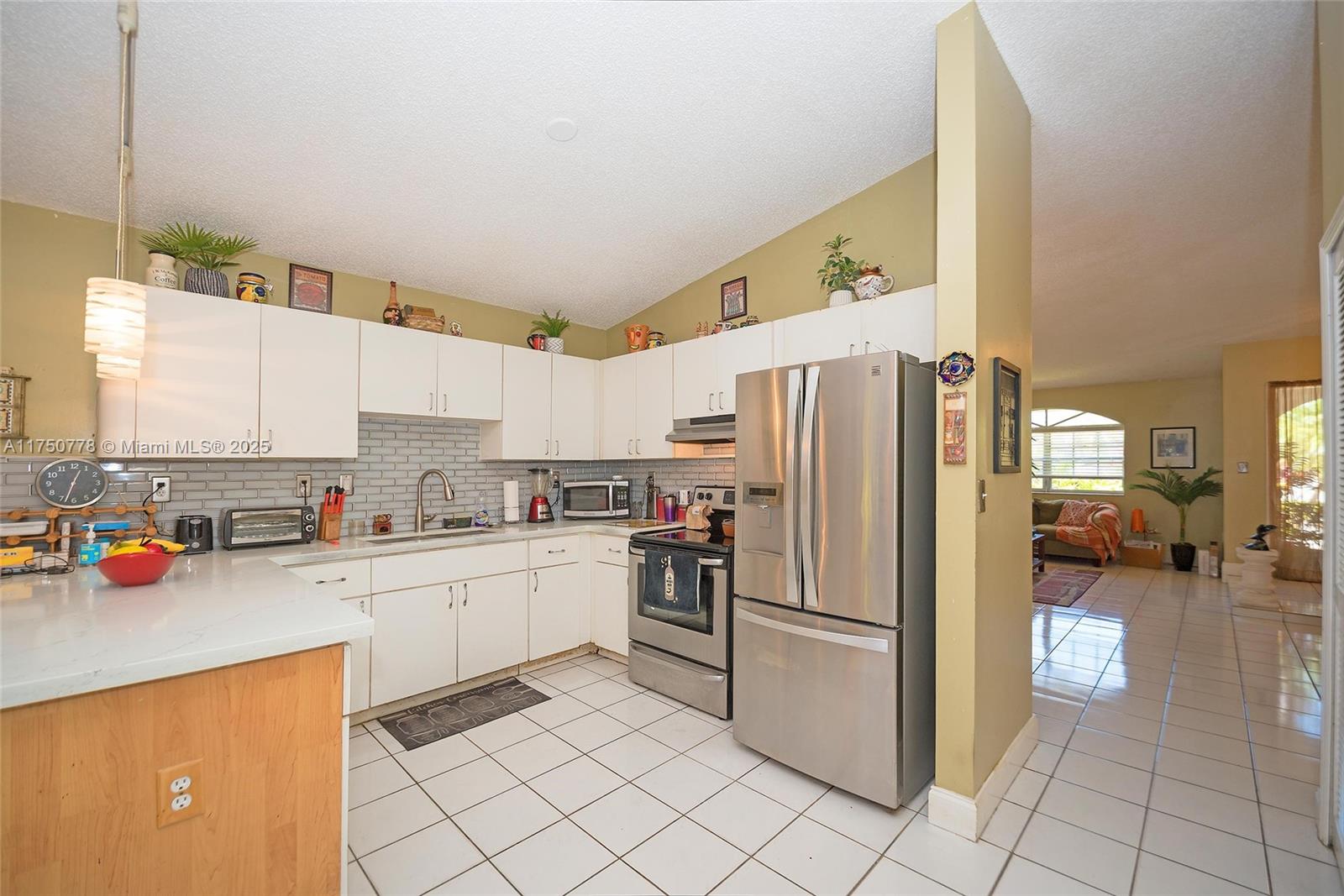 SOUTHWIND POINT - Residential