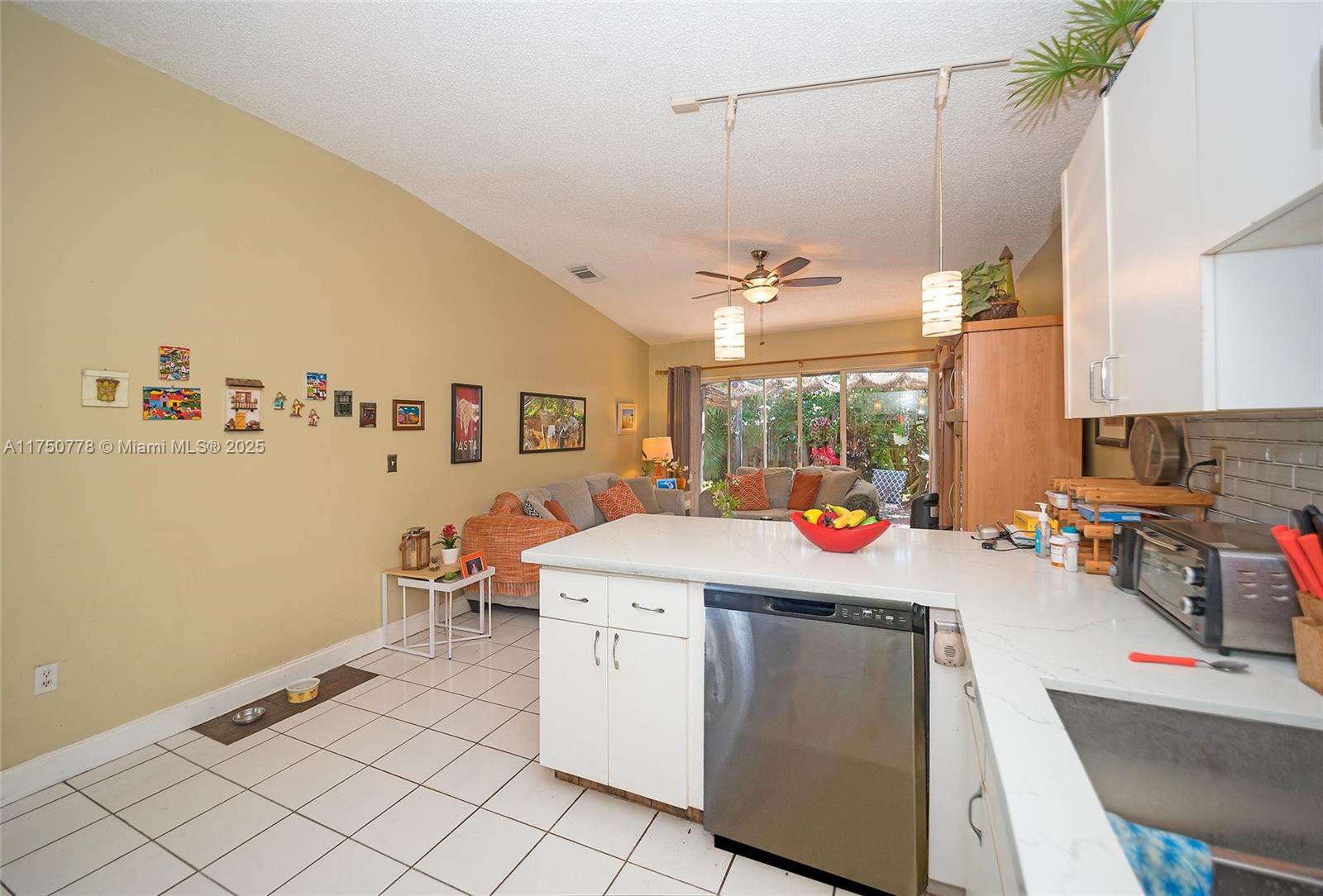 SOUTHWIND POINT - Residential