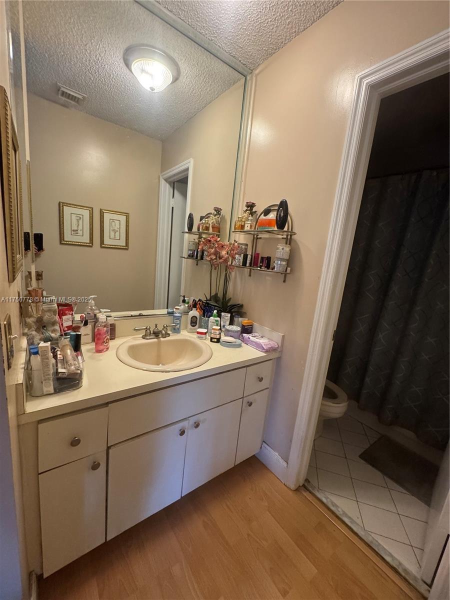 SOUTHWIND POINT - Residential