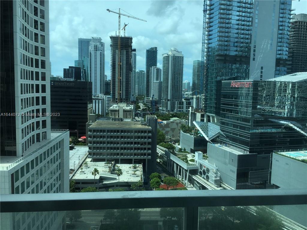500 BRICKELL - Residential