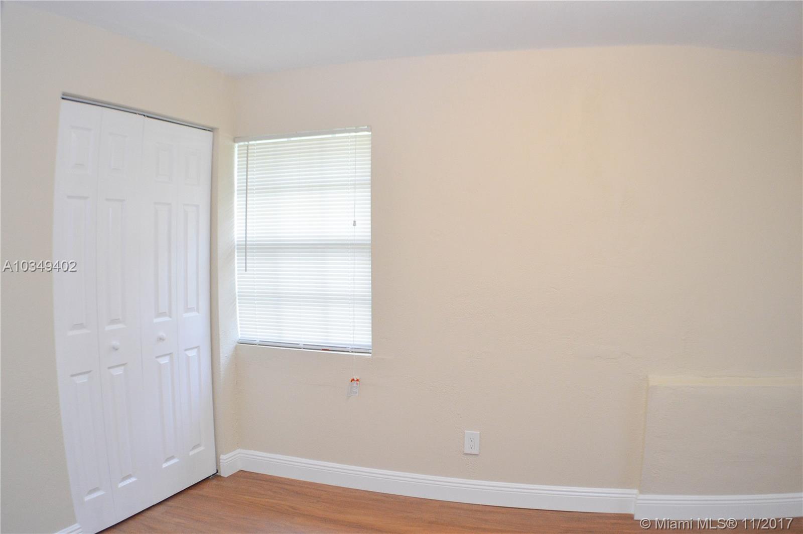 ELEANOR PARK - Residential