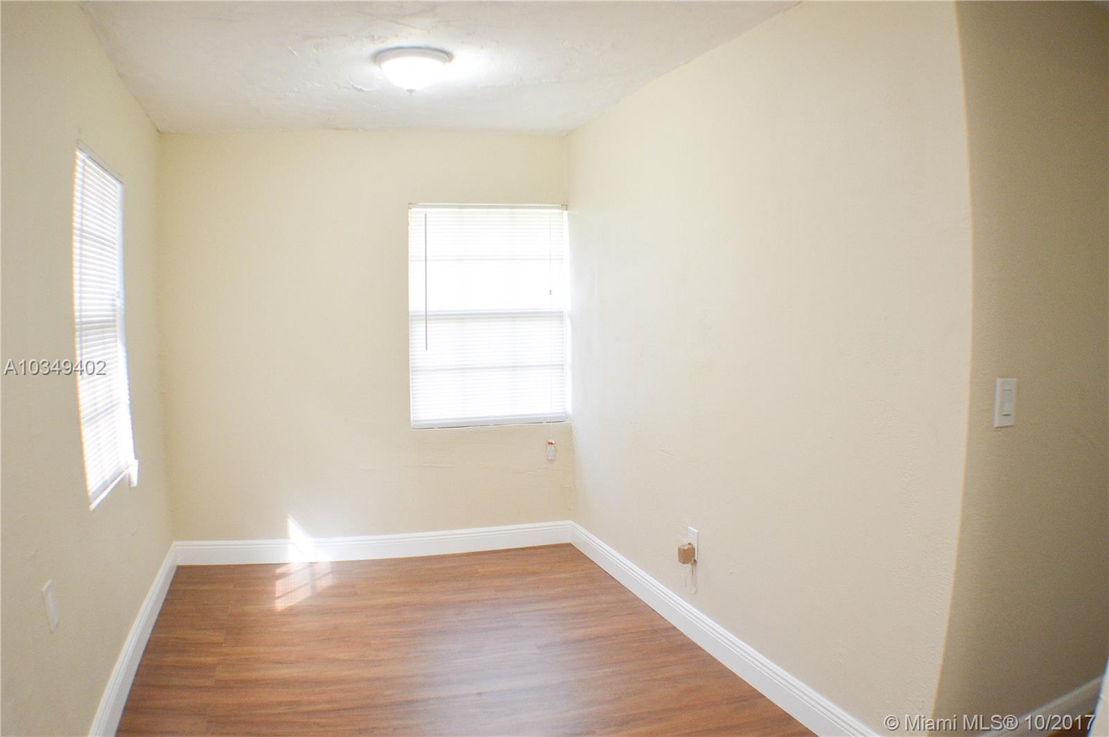 ELEANOR PARK - Residential