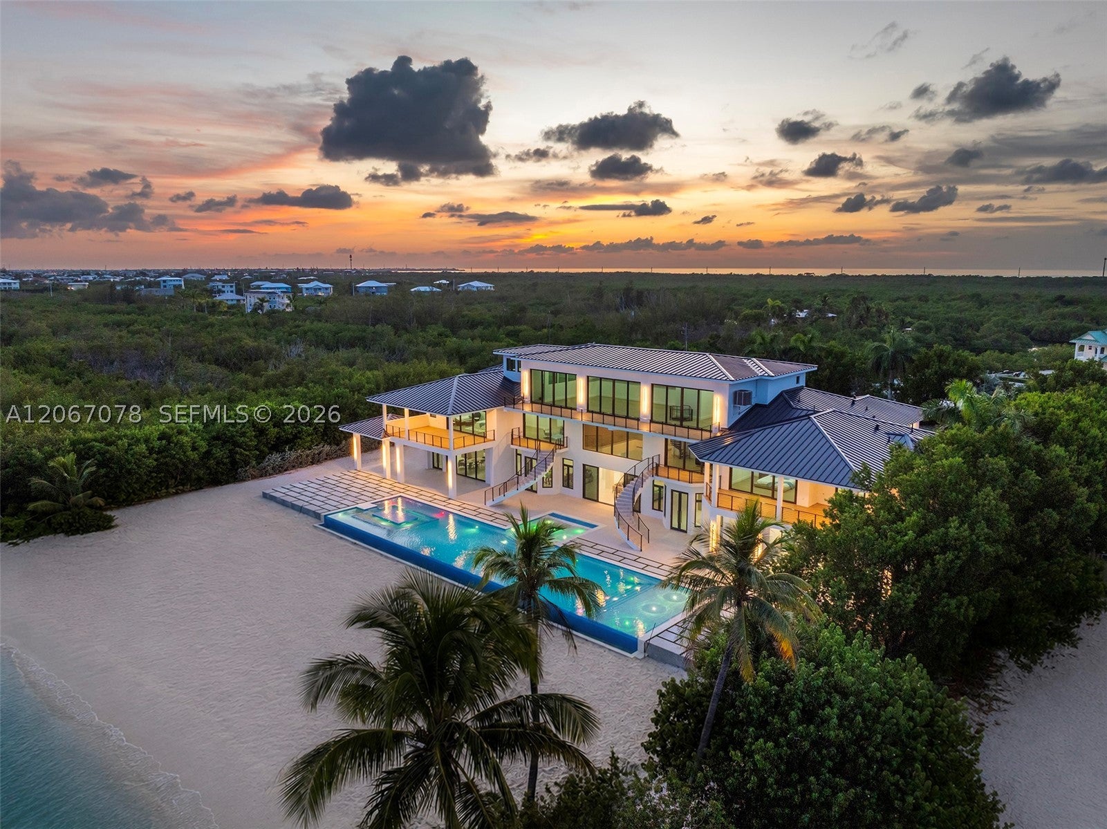 2405 Coco Plum Dr