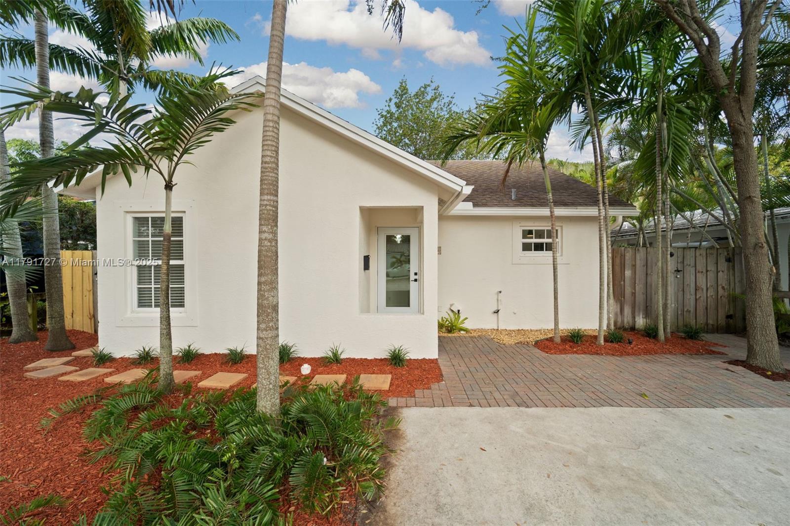 1313 Nw 1st Ave, Fort Lauderdale, Broward County, Florida - 3 Bedrooms  
2 Bathrooms - 