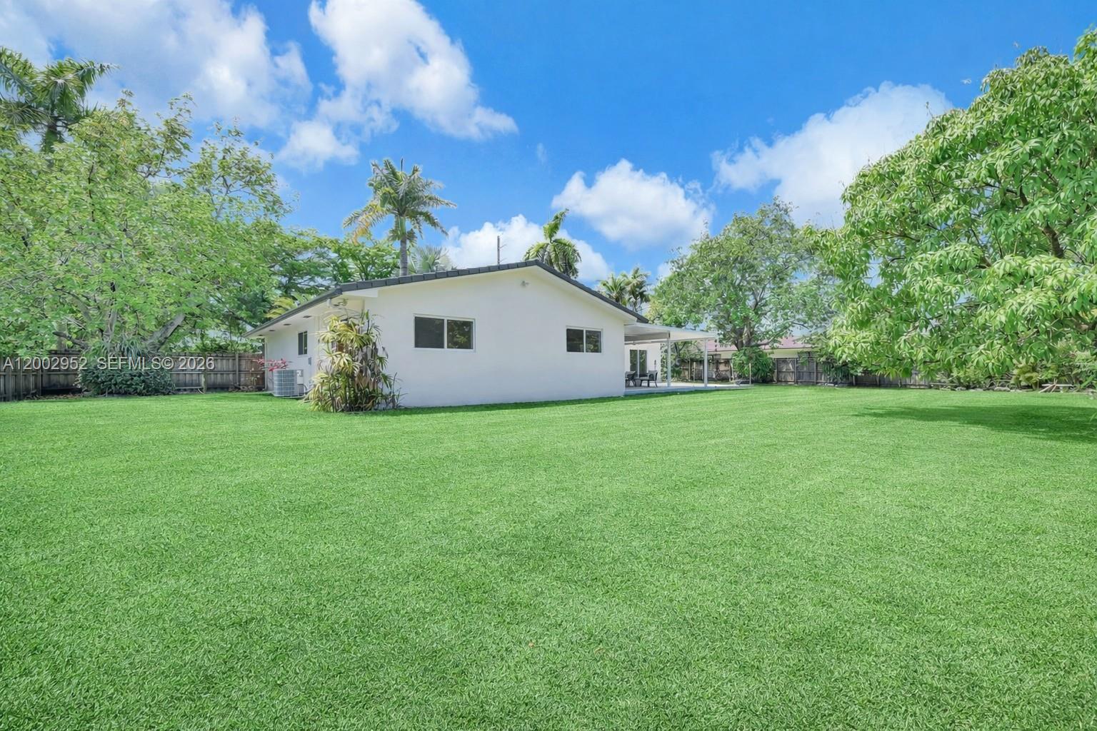 SUN CORAL HGTS - Residential