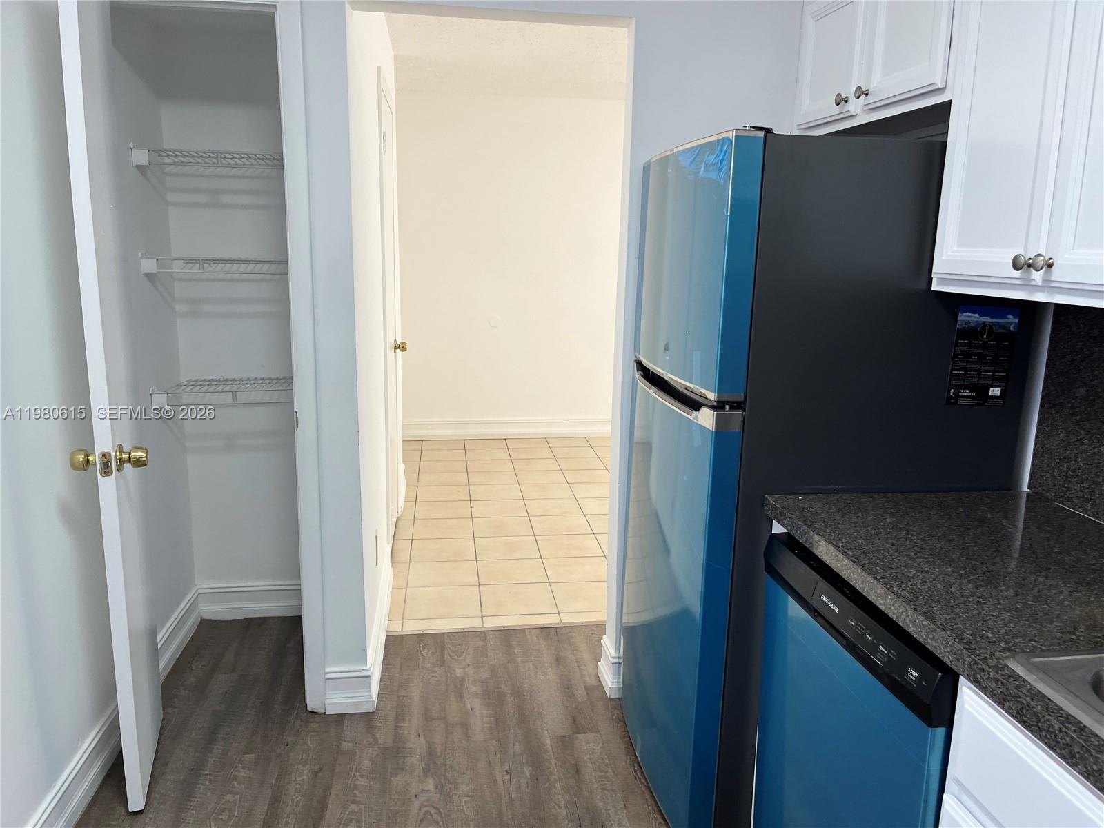 PARKVIEW CONDO NO 2 - Residential Lease