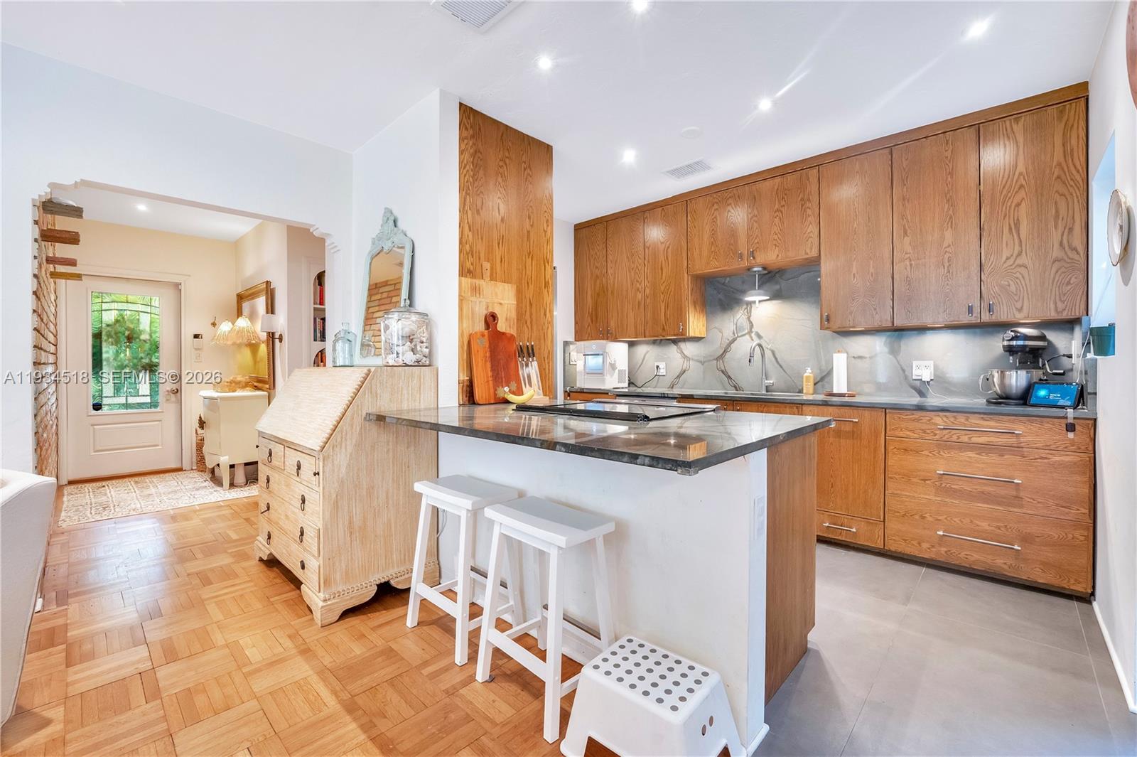 KING PARK - Residential