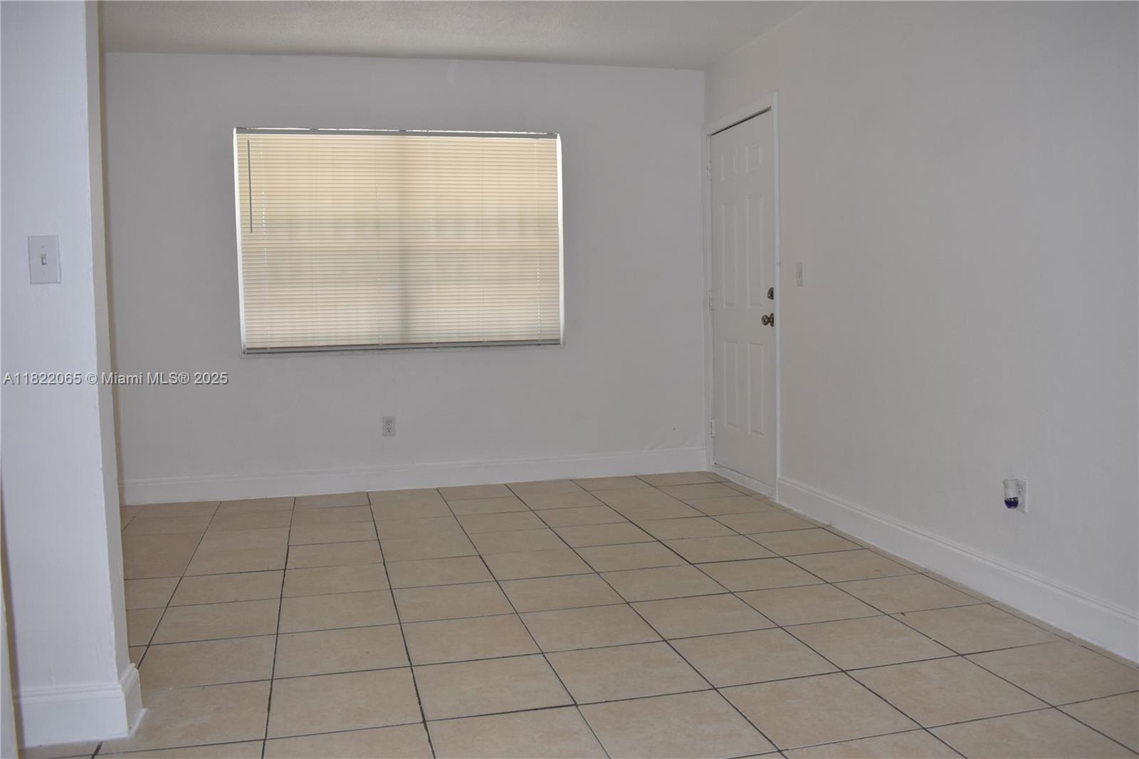 2300 Superior St 2